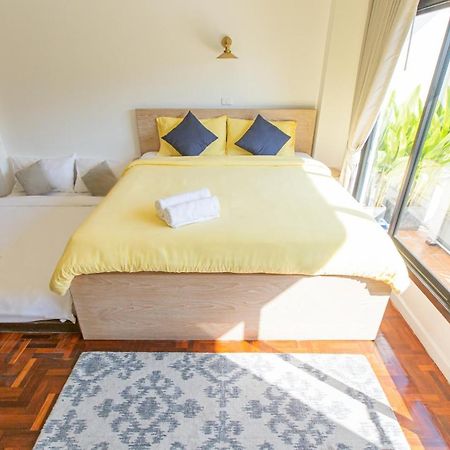 The Little Siri Hotel Chiang Mai Exterior photo