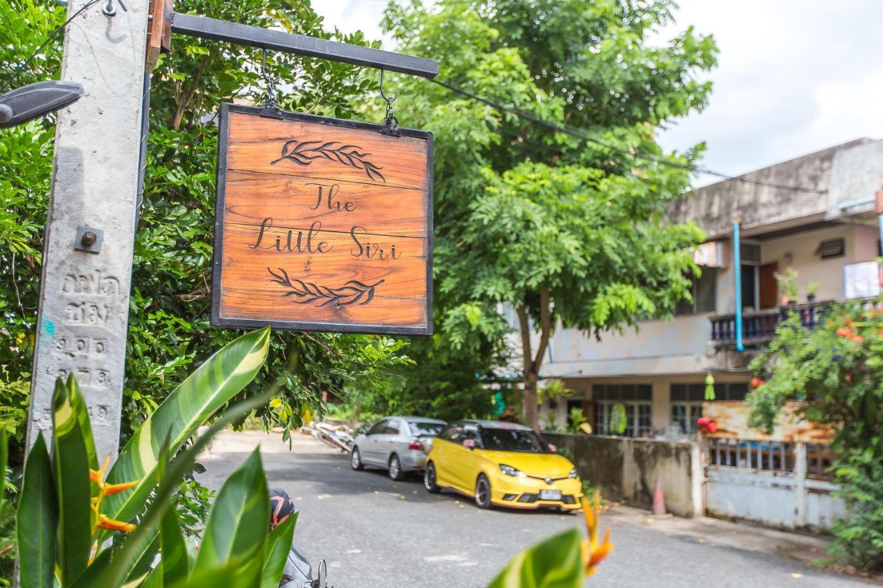 The Little Siri Hotel Chiang Mai Exterior photo