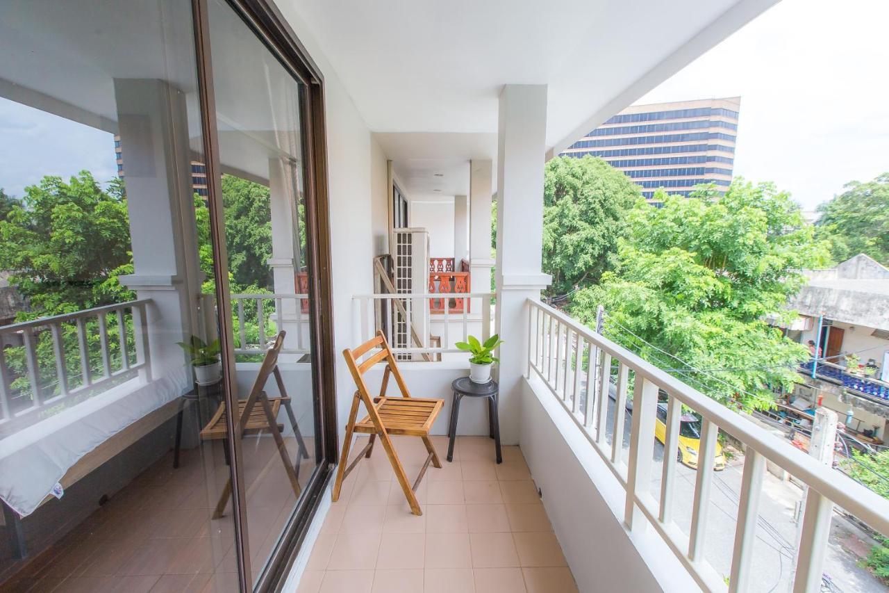 The Little Siri Hotel Chiang Mai Exterior photo
