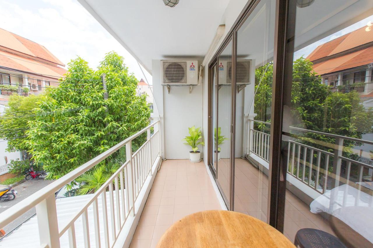 The Little Siri Hotel Chiang Mai Exterior photo