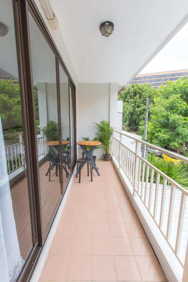 The Little Siri Hotel Chiang Mai Exterior photo